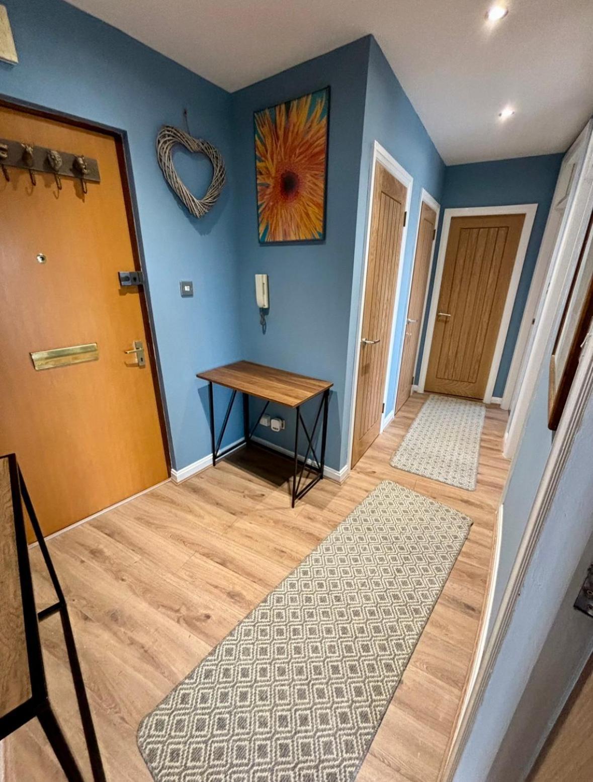 Sunshine On Leith. The River View Apartment! Edimburgo Habitación foto